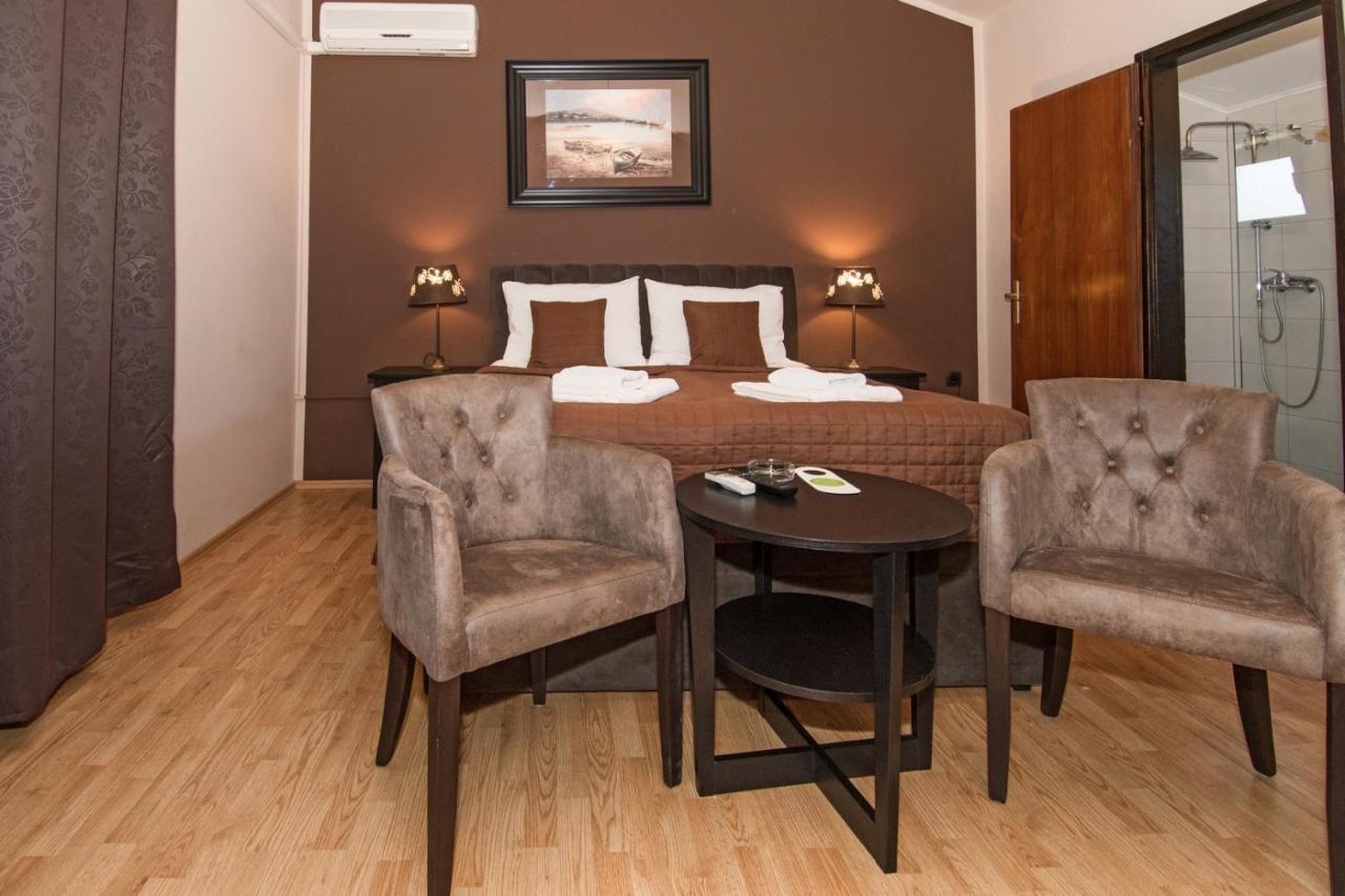 Bed & Breakfast Anita Medulin Exterior photo